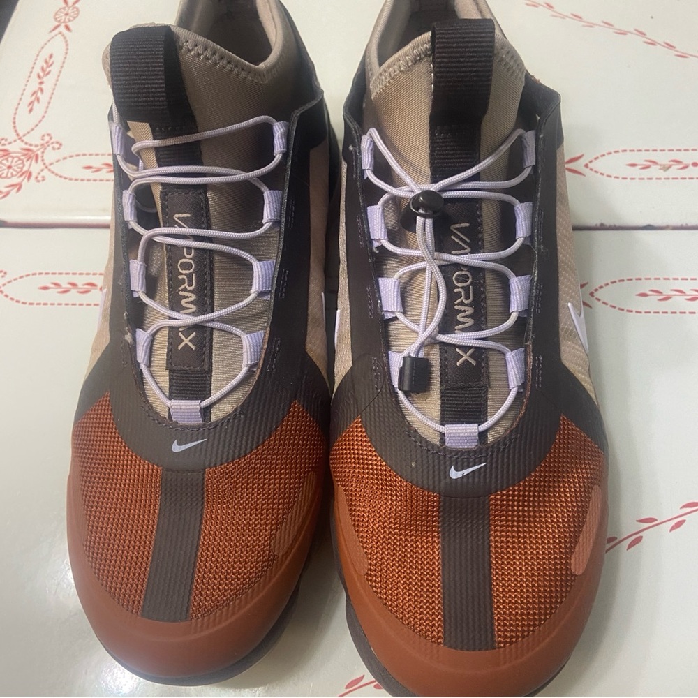Nike VaporMax women’s size US 8.5 rust/lavendar/black  - very clean